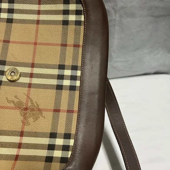 Vintage Burberry Beige and Brown Plaid Crossbody Bag - Picture 14 of 16